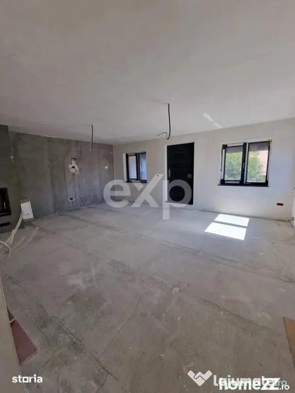 Casă cu 2 camere cu Teren 500 Mp în Central