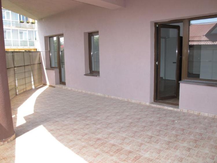 Casă individuală cu 6 camere cu Teren 692 Mp în Drumul Taberei