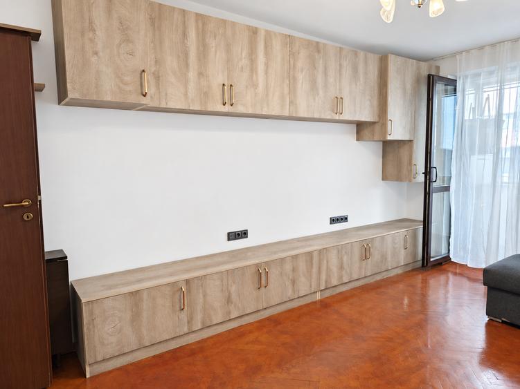 Apartament cu 2 camere semidecomandat în Iancului