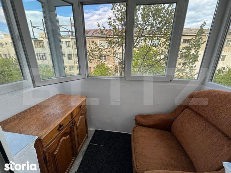 Apartament cu 2 camere semidecomandat, mobilat în Mircea cel Bătrân