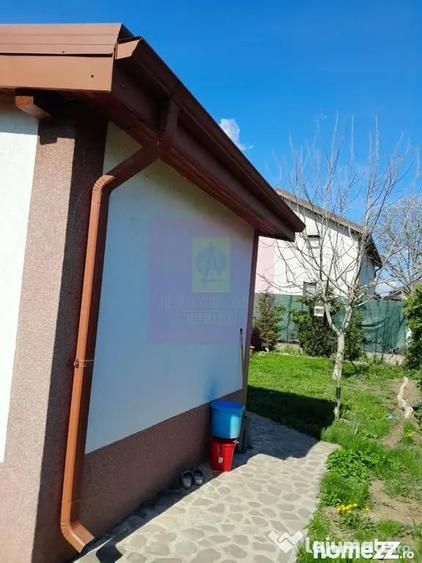 Casă cu 5 camere cu Teren 958 Mp în Central