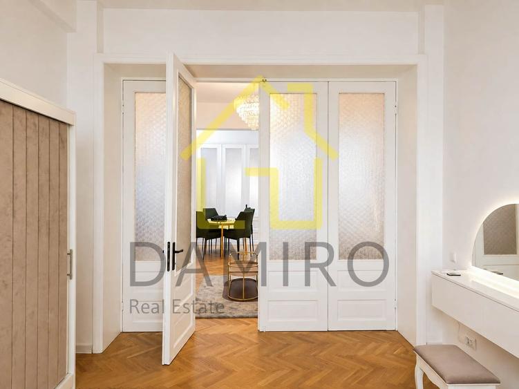 Apartament cu 3 camere semidecomandat în Calea Victoriei