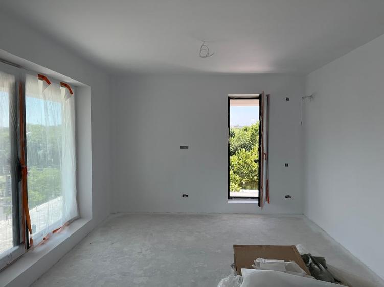 Apartament cu 2 camere decomandat, mobilat în Mihai Bravu