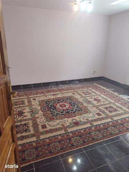 Casă cu 3 camere cu Teren 100 Mp în Central