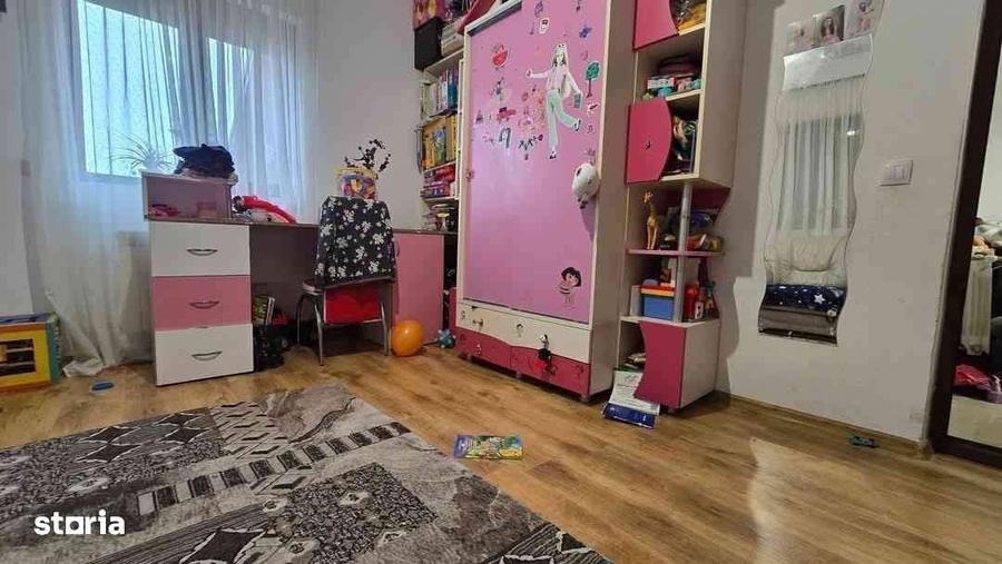 Casă cu 3 camere în Horlești