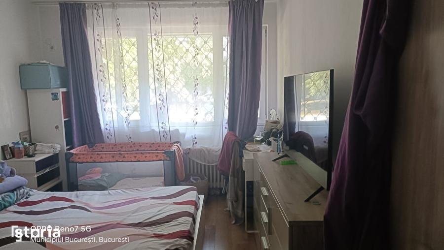 Apartament cu 3 camere în Crângași