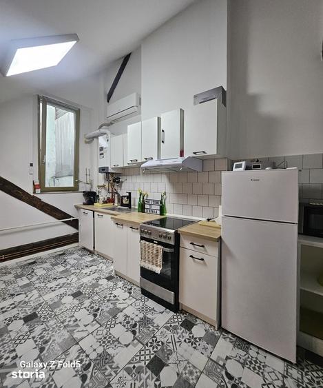 Apartament cu 3 camere în Orașul Nou