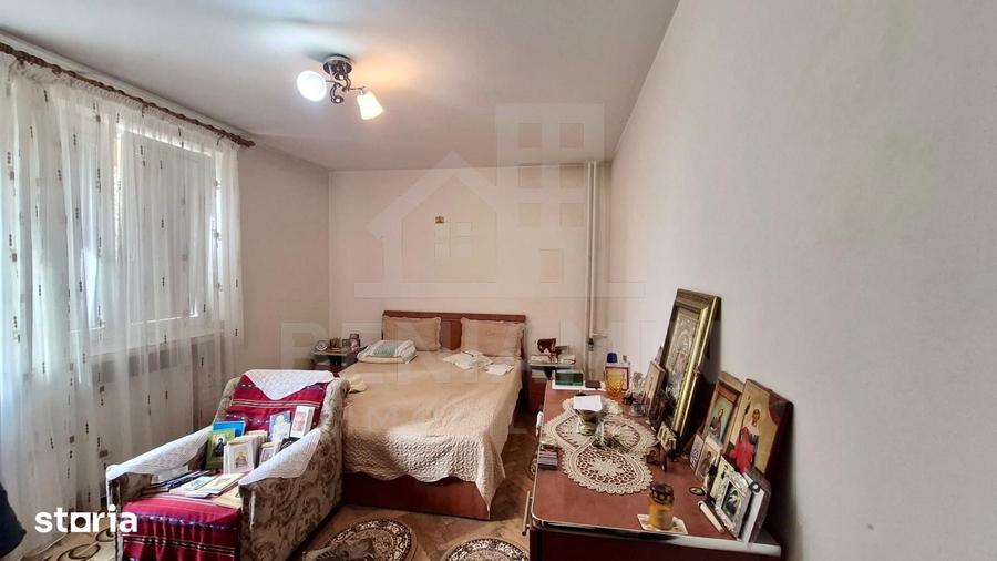 Apartament cu 3 camere semidecomandat, mobilat în George Enescu