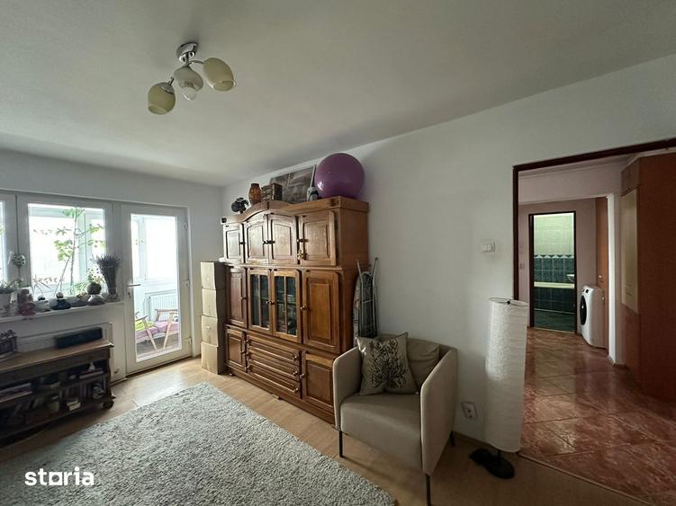 Apartament cu 2 camere decomandat, mobilat în Vest