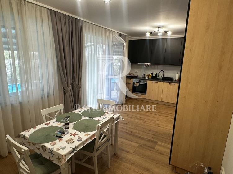 Casă individuală cu 4 camere cu Piscina în Exterior Sud