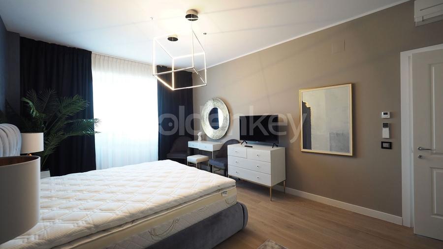 Apartament cu 4 camere decomandat, mobilat în Herăstrău