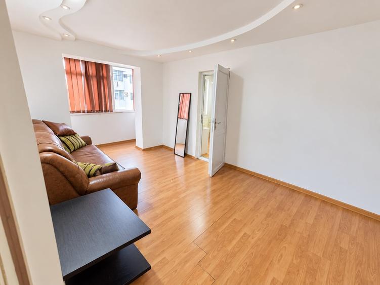 Apartament cu 2 camere nedecomandat, mobilat în Banat