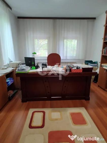 Casă cu 9 camere cu Teren 2000 Mp în Breazu