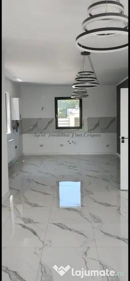 Casă cu 3 camere în Mândrești-Moldova