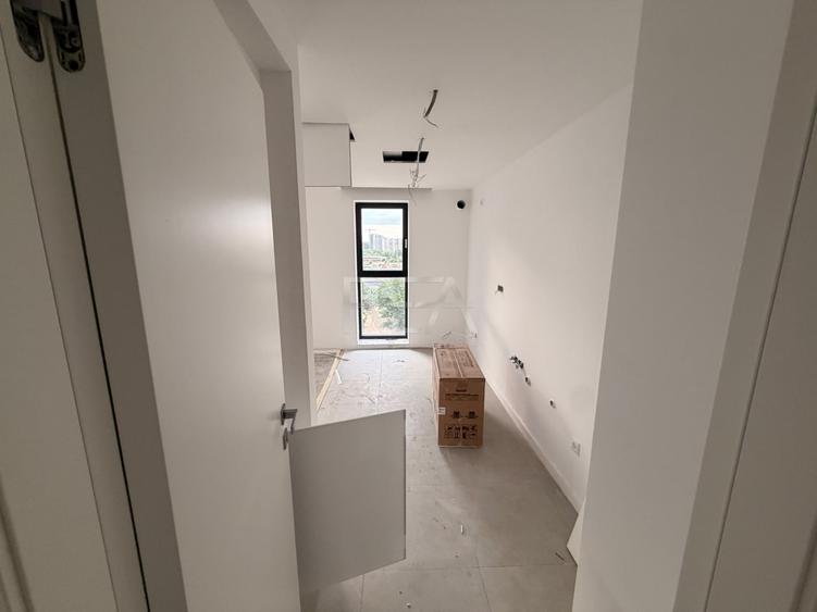 Apartament cu 2 camere decomandat în Aviației