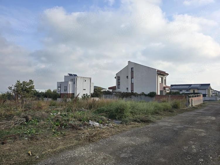 Teren de 500 mp, în Palazu Mare