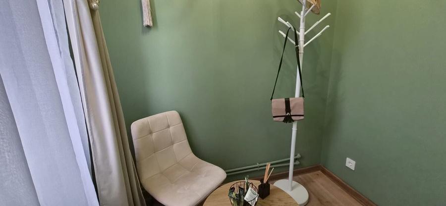 Apartament cu 2 camere semidecomandat, mobilat în Parcul Carol