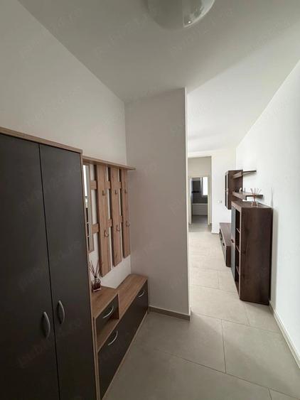 Apartament cu 2 camere decomandat în Dumbrăvița