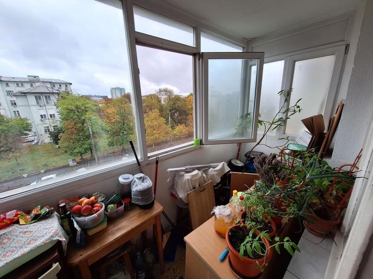 Apartament cu 2 camere semidecomandat în Ștefan cel Mare