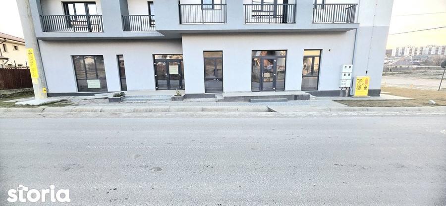 Spațiu comercial, de 100 mp, în Bucium