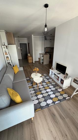 Apartament cu 2 camere decomandat în Andrei Mureșanu