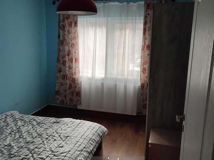 Apartament cu 4 camere decomandat în Sud