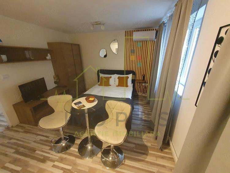 Casă cu Teren 1260 Mp în Soarelui