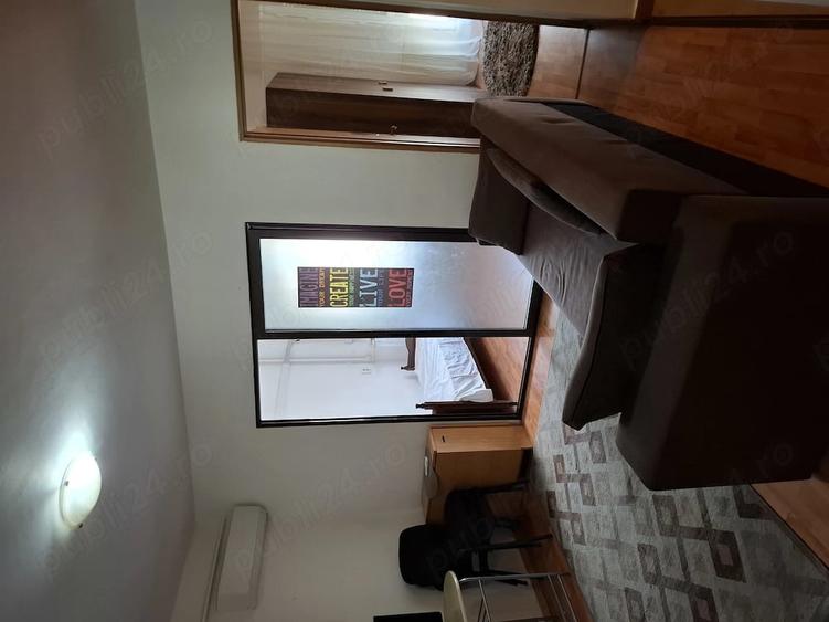 Apartament cu 2 camere nedecomandat în Central