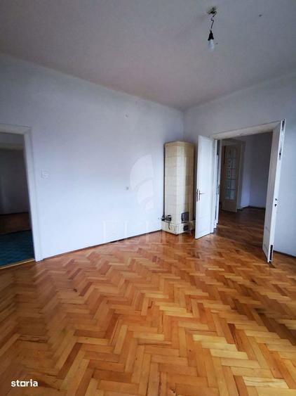 Apartament cu 4 camere în Central
