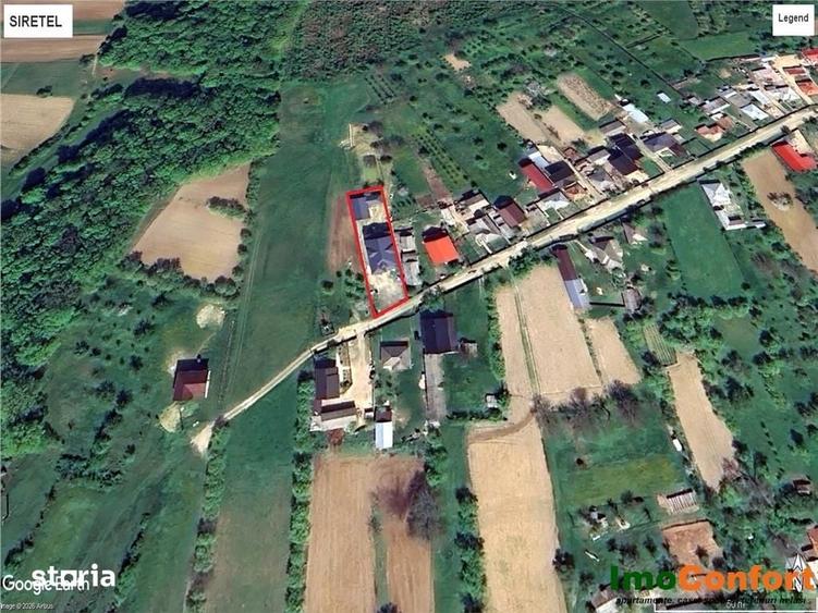 Casă cu 6 camere cu Teren 1600 Mp în Sirețel
