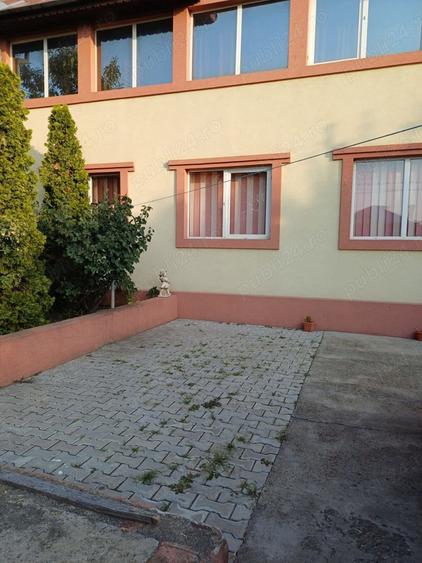 Casă cu Teren 430 Mp în Poșta