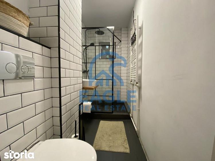Apartament cu 3 camere semidecomandat, mobilat în Tomis Nord