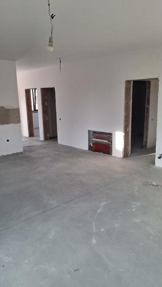 Casă cu 3 camere în Oșorhei