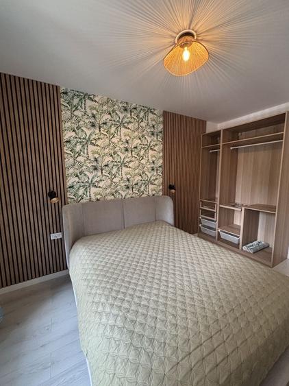 Apartament cu 2 camere decomandat, mobilat în Aradului