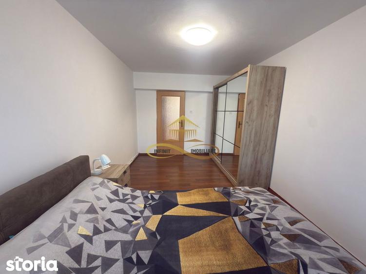 Apartament 3 camere de inchiriat parcul catedralei Bacau - 1