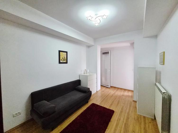Apartament cu 3 camere decomandat în Șoseaua Nordului