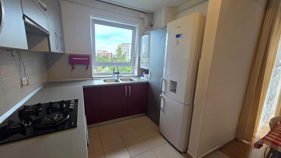 Apartament cu 3 camere decomandat în Avantgarden