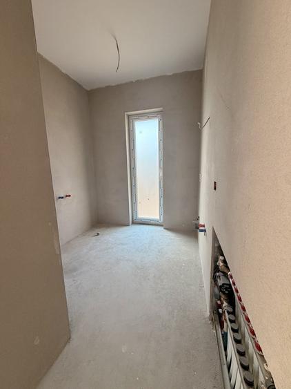 Duplex cu 4 camere cu Canalizare în Dumbrăvița