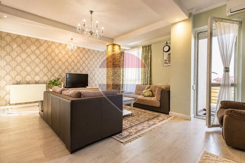 Apartament cu 3 camere decomandat, mobilat în Bucium