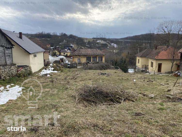 Teren de 5400 mp, în Sava