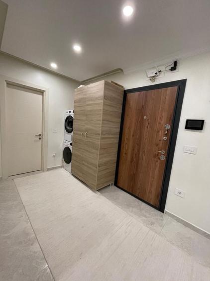 Apartament cu 2 camere decomandat în Exterior Vest