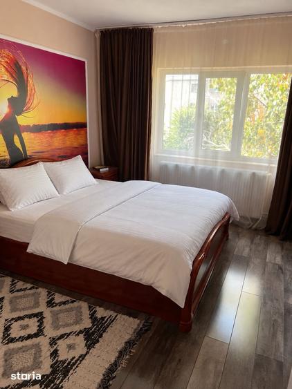 Apartament cu 3 camere semidecomandat în Micălaca