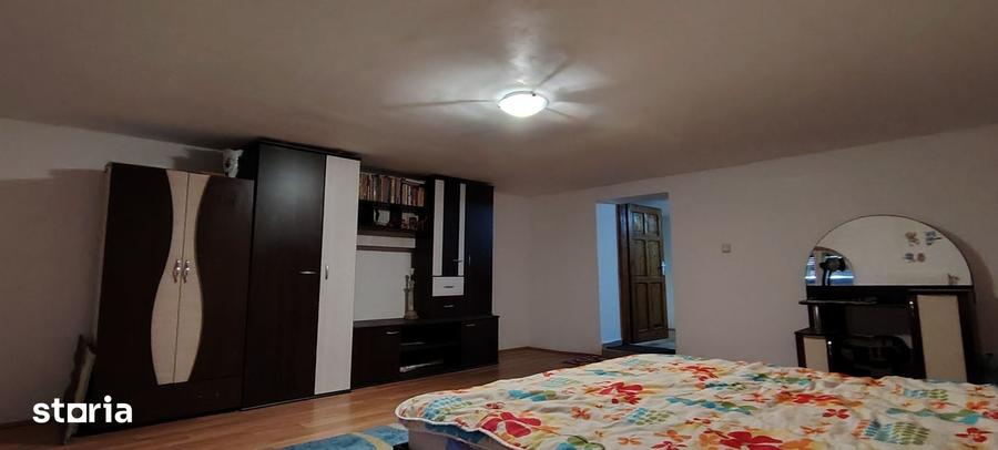 Apartament cu 4 camere în Central