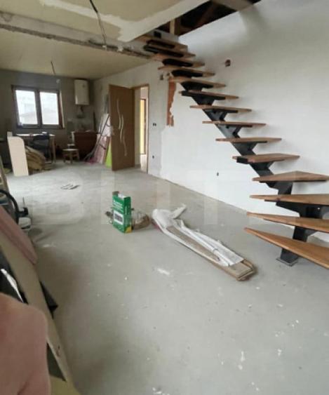 Casă cu 3 camere cu Teren 541 Mp în Lazuri