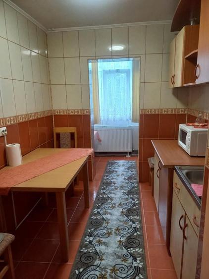 Apartament cu 2 camere decomandat în Dacia