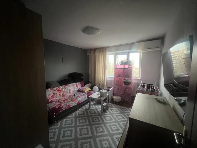 Apartament 2 camere Tomis Nord zona Rustic 100000 euro - 1