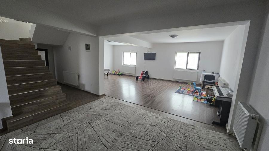 Casa de vanzare P+M suprafa?a 265 mp in Sfantu Gheorghe , Ialomi?a - 6
