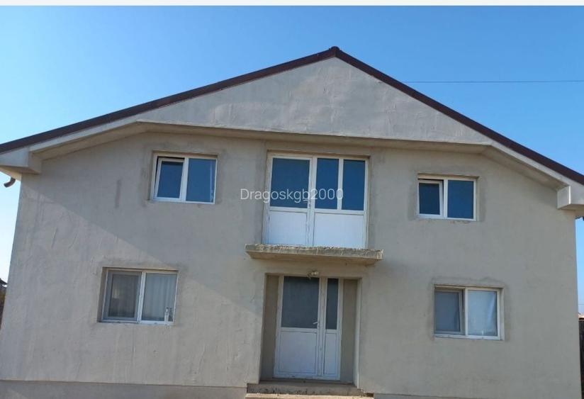 Casa de inchiriat langa Slatina