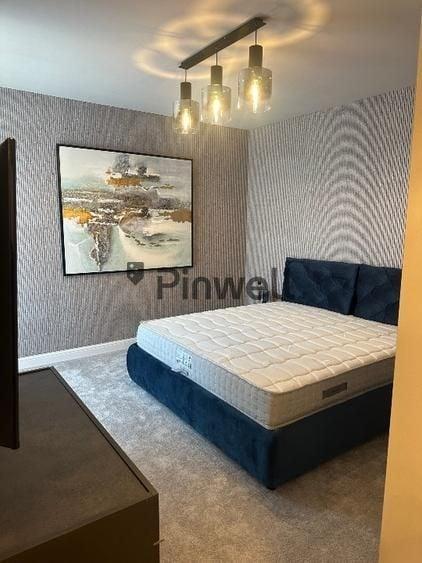 Apartament cu 2 camere decomandat, mobilat în Central
