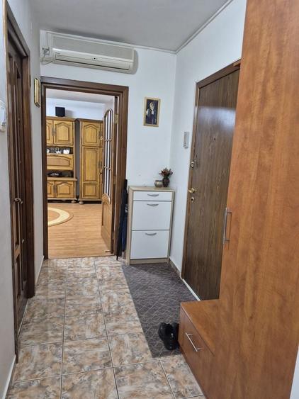 Apartament cu 2 camere decomandat în Rahova